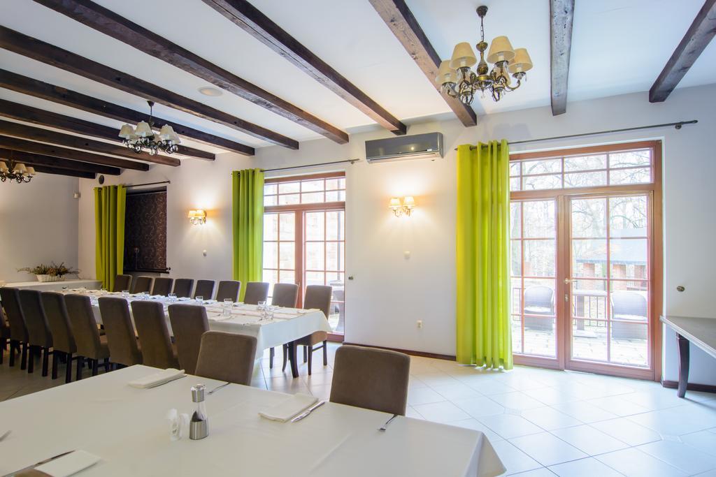 Dworek Bialy Domek Smardzewice Exterior foto